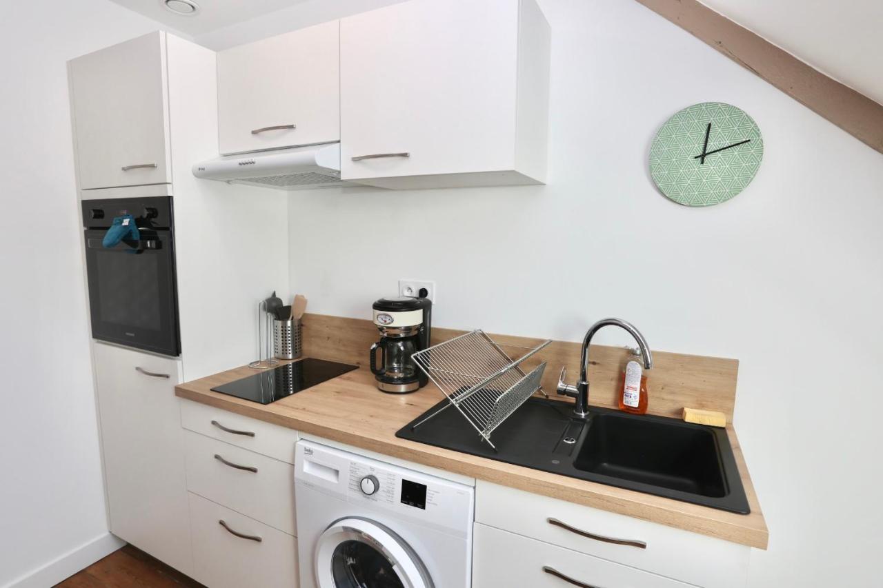 Napoleon Gare 8 T2 Dernier Etage Bylocly Apartment Pontivy Exterior photo